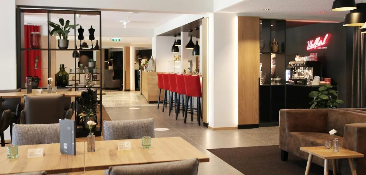 Jufa Hotel Salisburgo 4*,