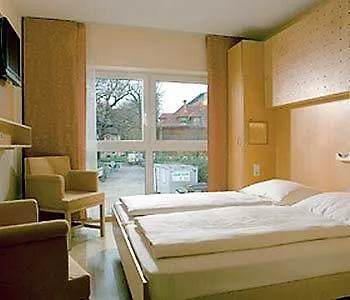 Jufa Hotel Salzburgo 4*,